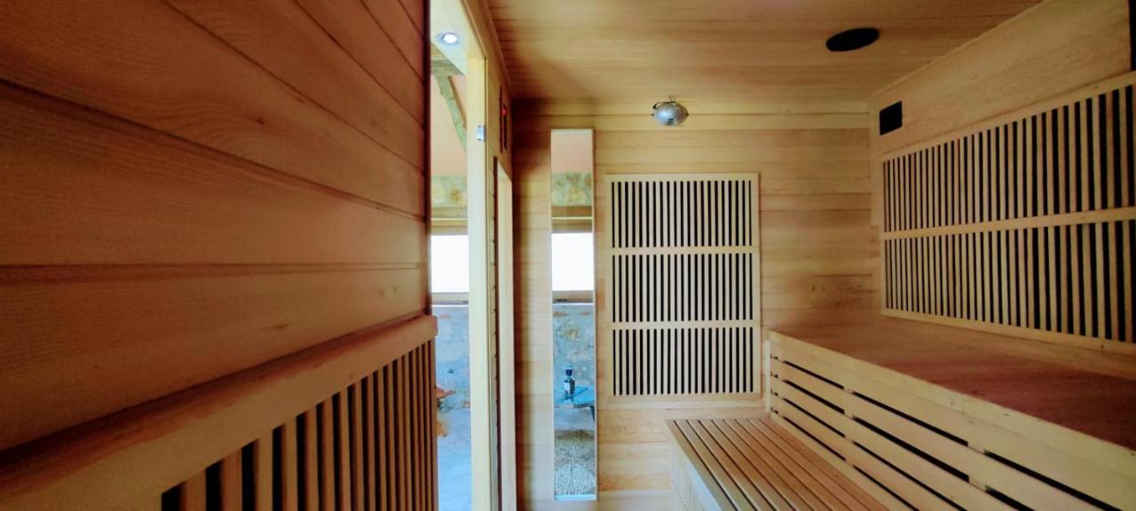 Casale Al Lago Con Piscina E Sauna Corbara  Buitenkant foto