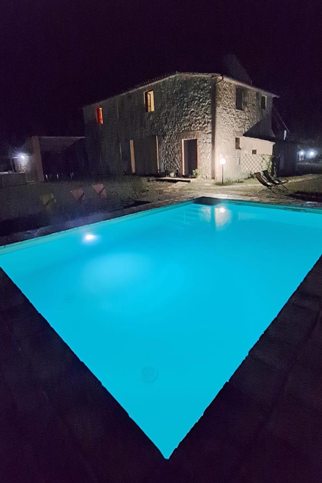 Casale Al Lago Con Piscina E Sauna Corbara  Buitenkant foto