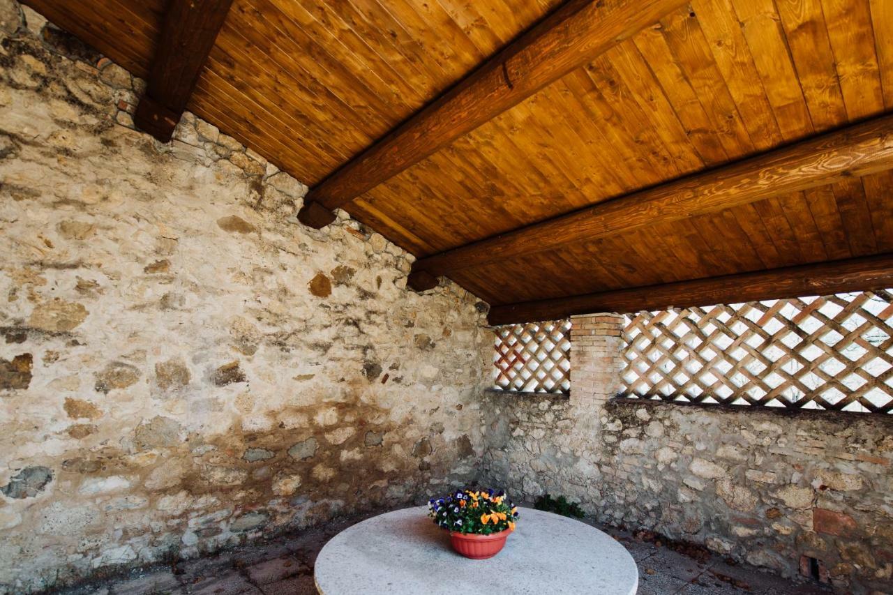 Casale Al Lago Con Piscina E Sauna Corbara  Buitenkant foto