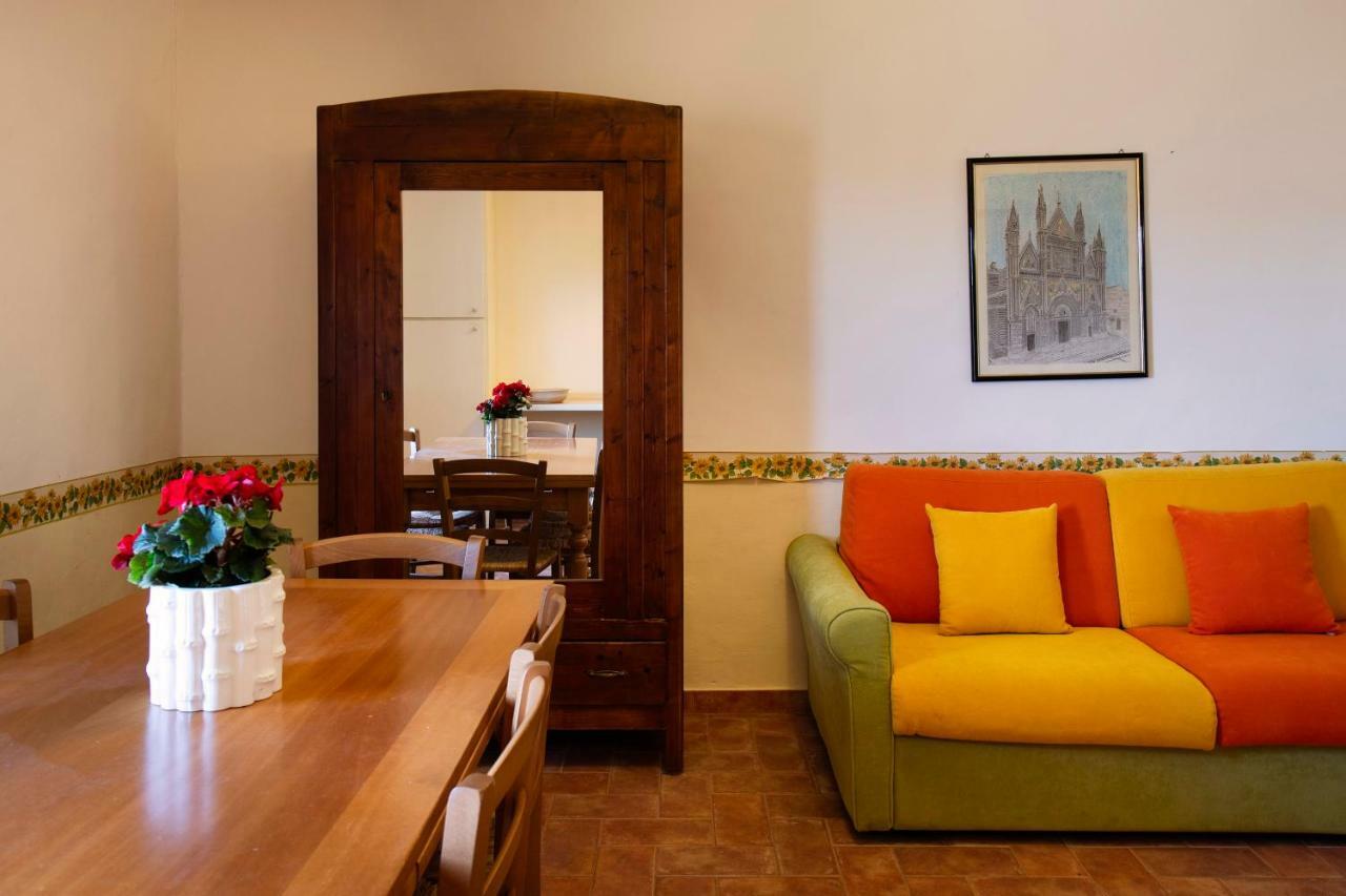 Casale Al Lago Con Piscina E Sauna Corbara  Buitenkant foto